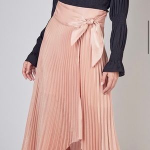 Do+be skirt (tags on)